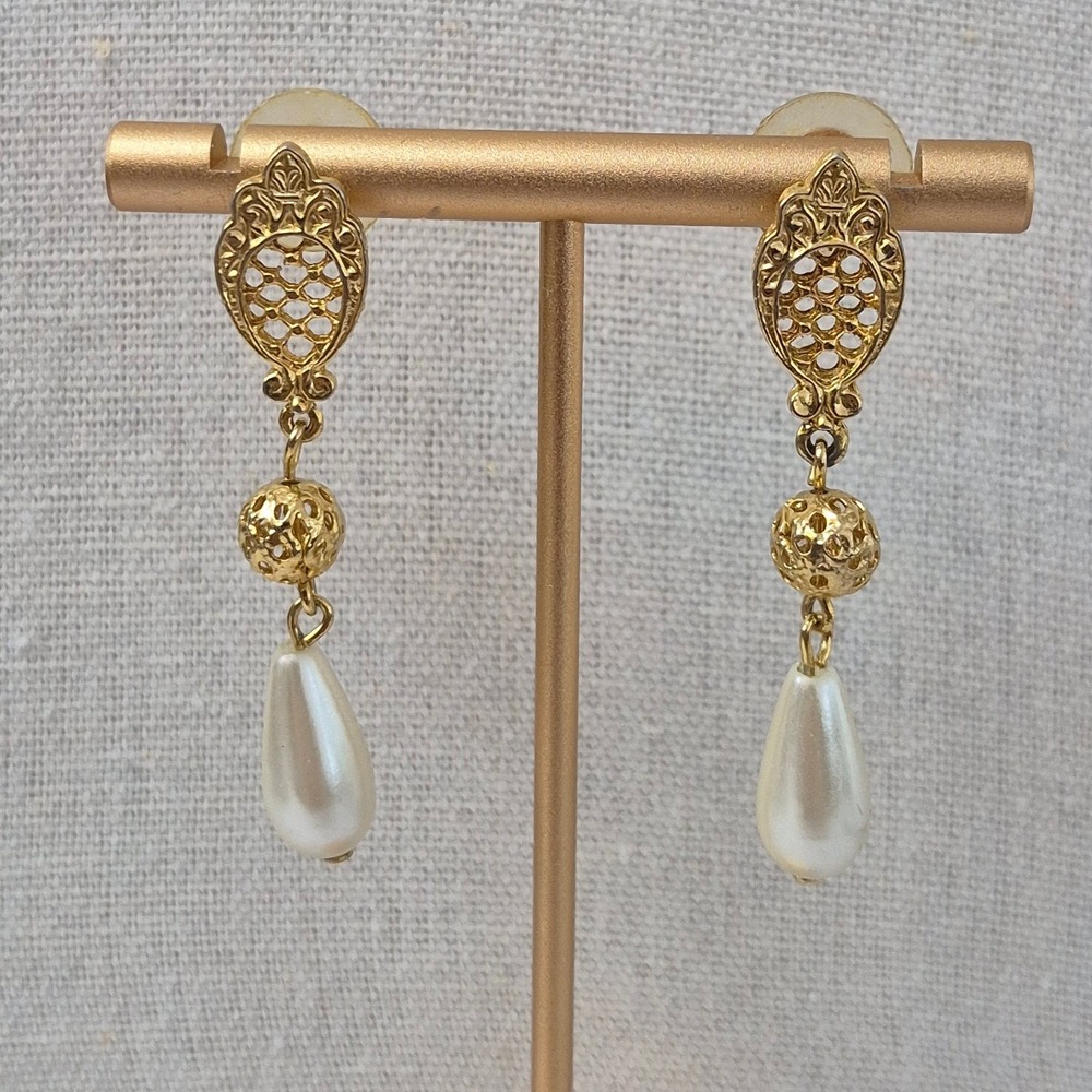 Vintage Style Gold Tone Filigree Teardrop Faux Pearl Drop Dangle Earrings 2"